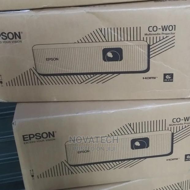 Epson Co W01 Projector - thumbnail 2