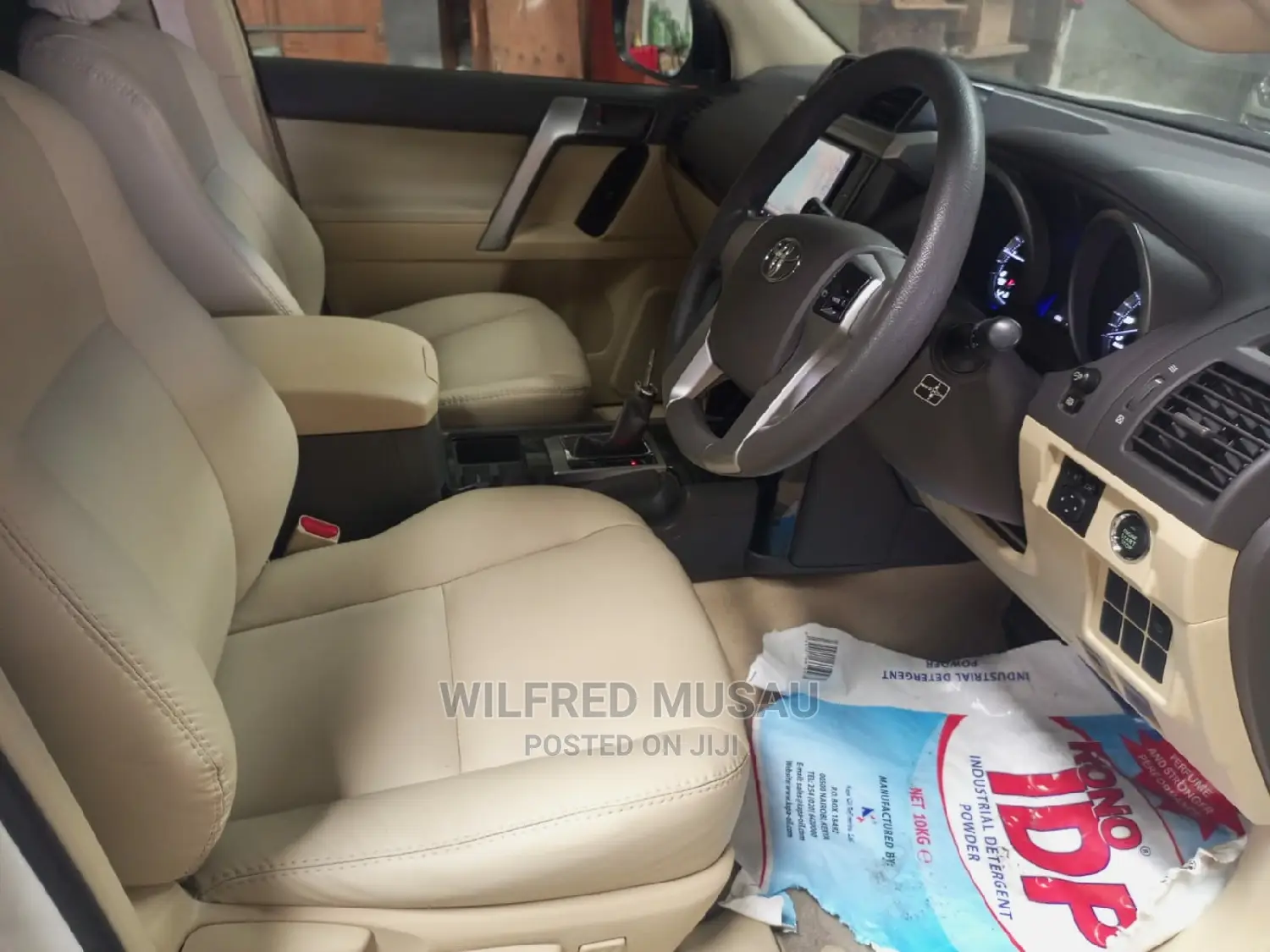 Toyota Land Cruiser Prado 2015 White