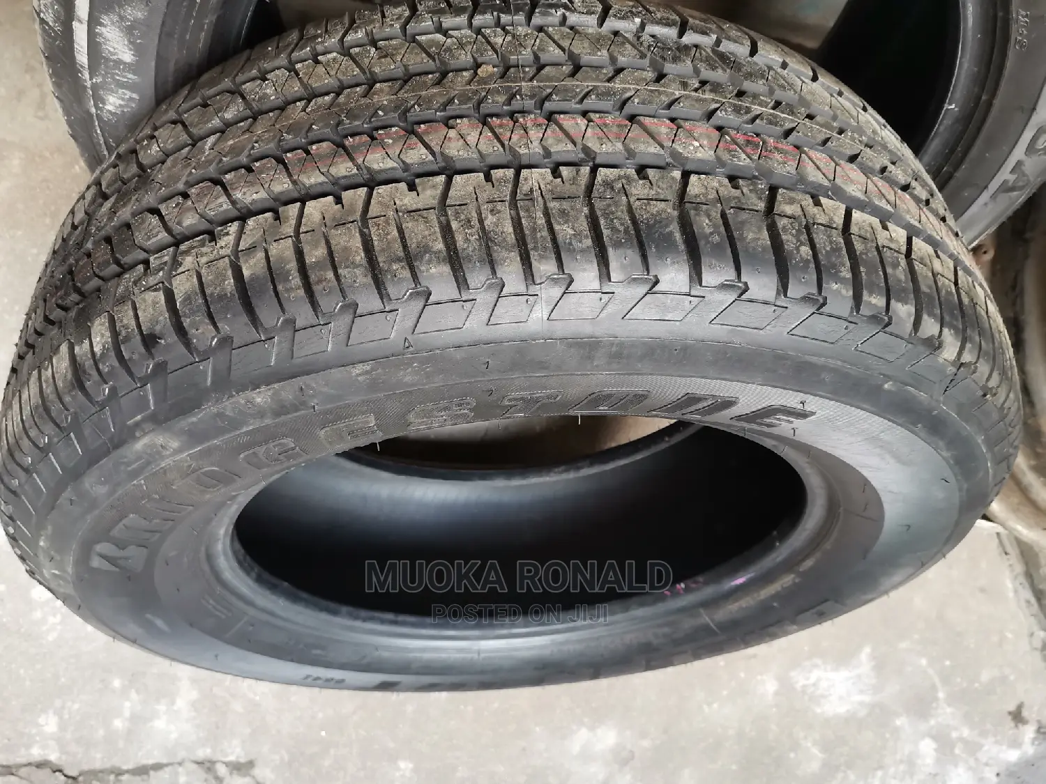 Bridgestone Tyre 265/60r18