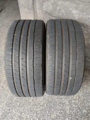295/40r22 Hankook Tyre