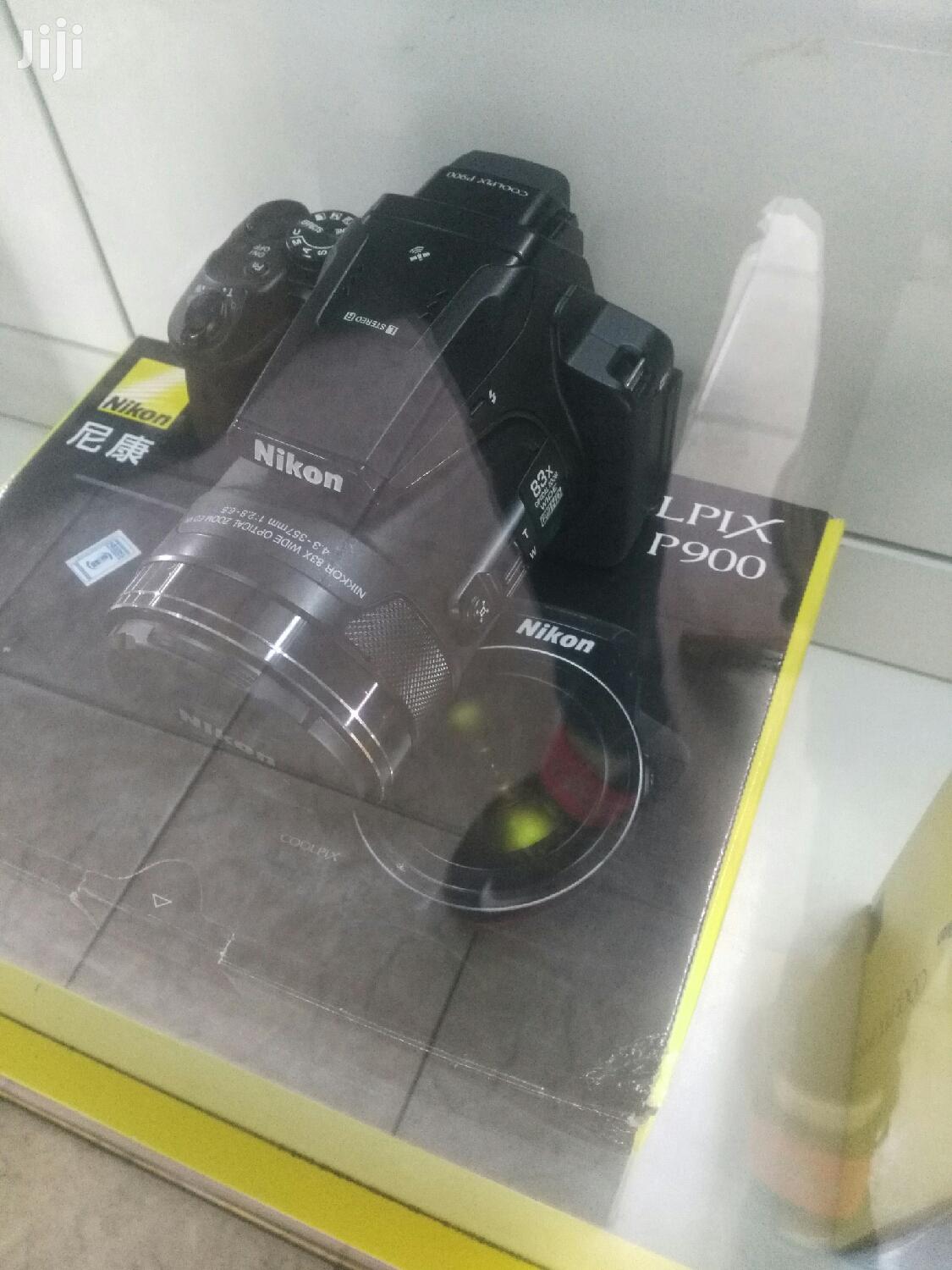 Nikon P900 With The Longest Zoom