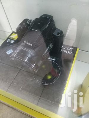 Nikon P900 With The Longest Zoom