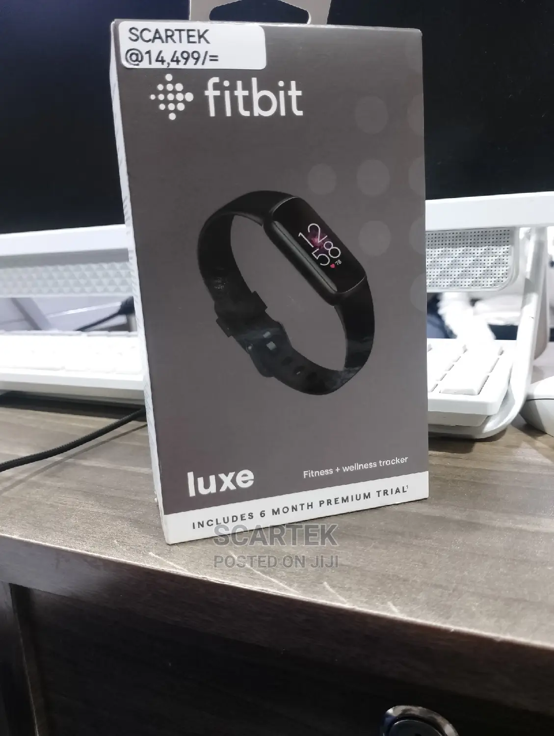 Fitbit Luxe