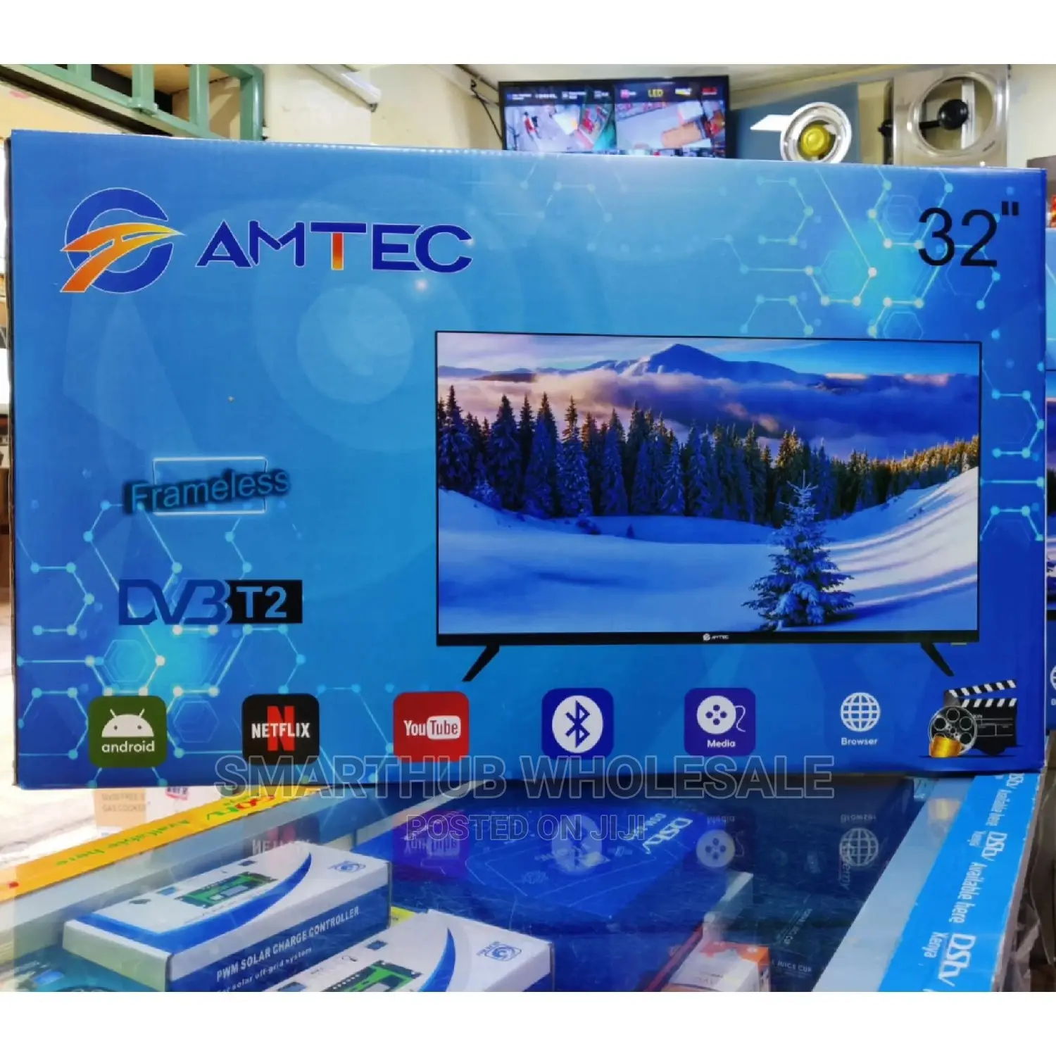 *Amtec 32" Smart Android With Bluetooth