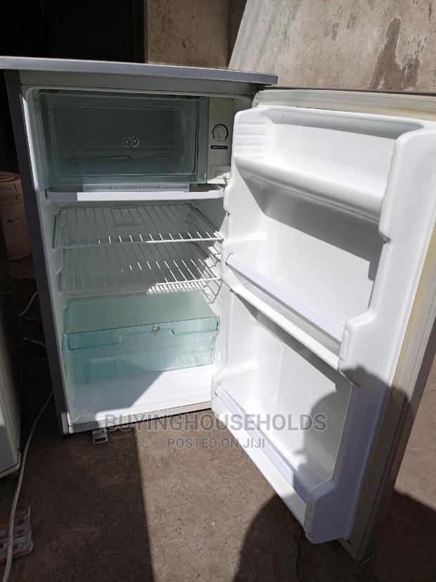 LG 120L Single Door Fridge(Silver) - thumbnail 2