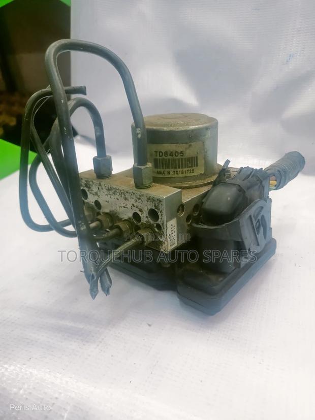 Nissan Juke ABS Pump - main view