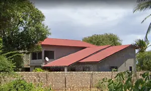 4bdrm Mansion in Kikambala for sale
