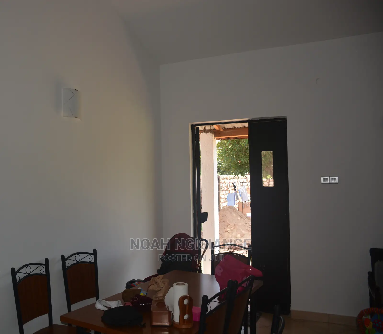 4bdrm Mansion in Kikambala for sale