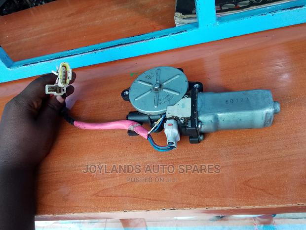 Subaru SG5 Motor Right - thumbnail 2