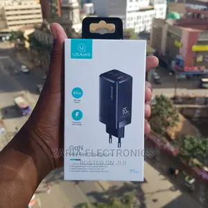 USAMS 65 Watts 3-Port Gan Charger
