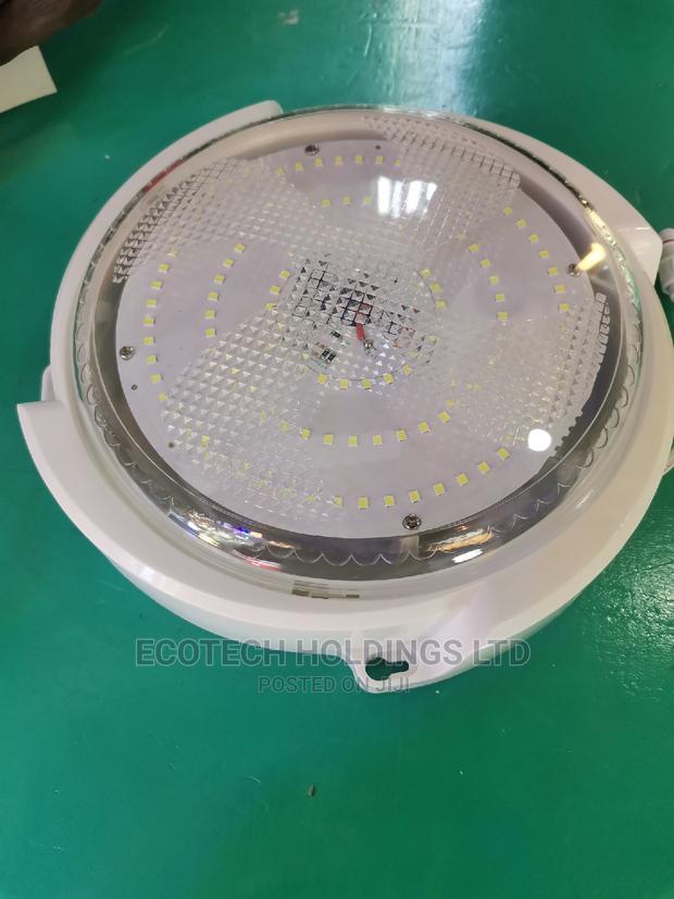 100wts Led Solar Light. - thumbnail 4