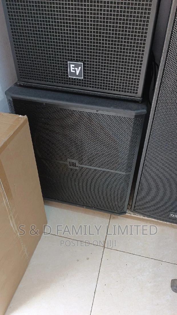 JBL Subwoofer - main view