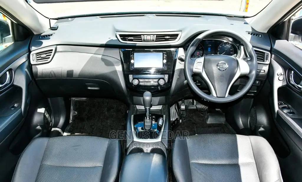 Nissan X-Trail 2016 White