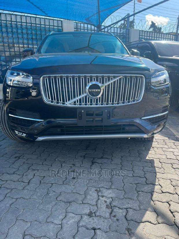 Volvo XC90 2016 Black - main view