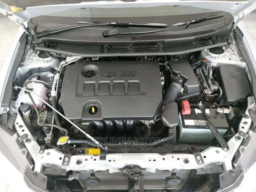 Toyota Premio 2016 Silver