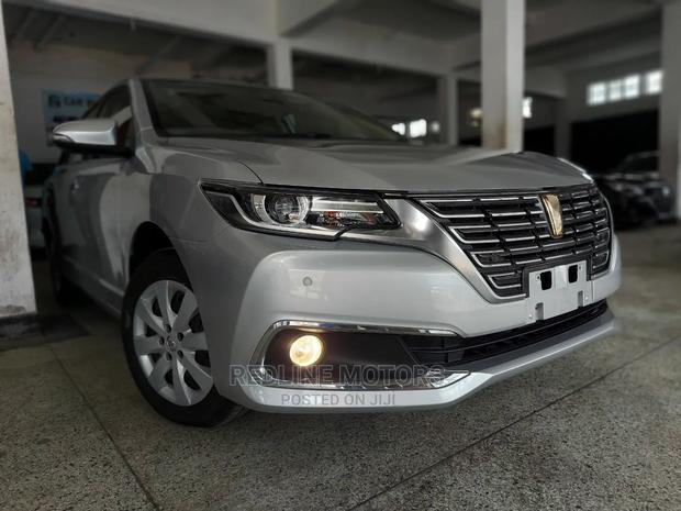Toyota Premio 2016 Silver - thumbnail 2