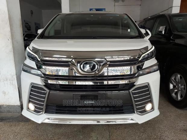 Toyota Vellfire 2016 Silver