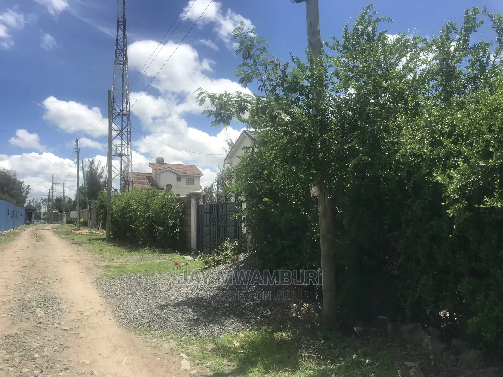 Gated 100 by 100 Plot Syokimau