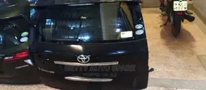 Toyota Vanguard Boot