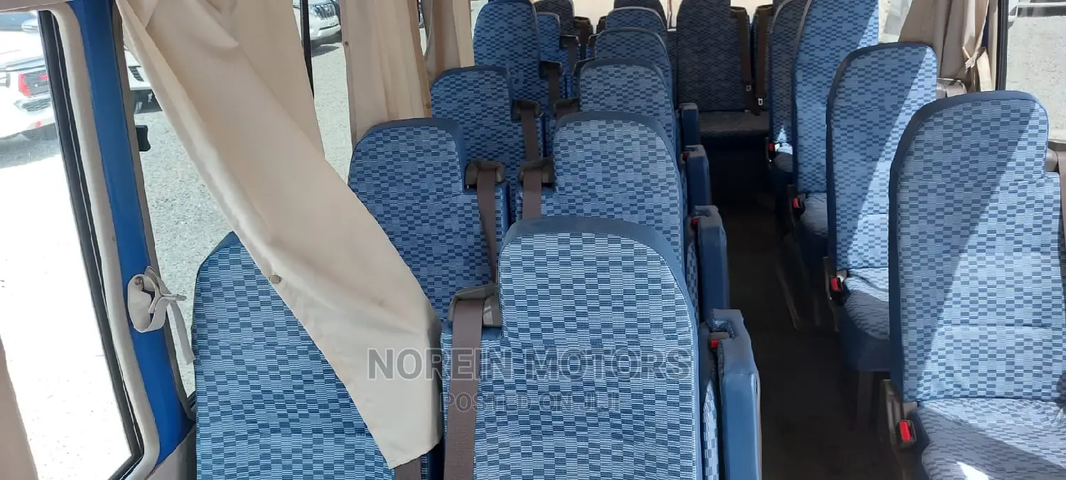 Toyota Coaster 2015 Blue