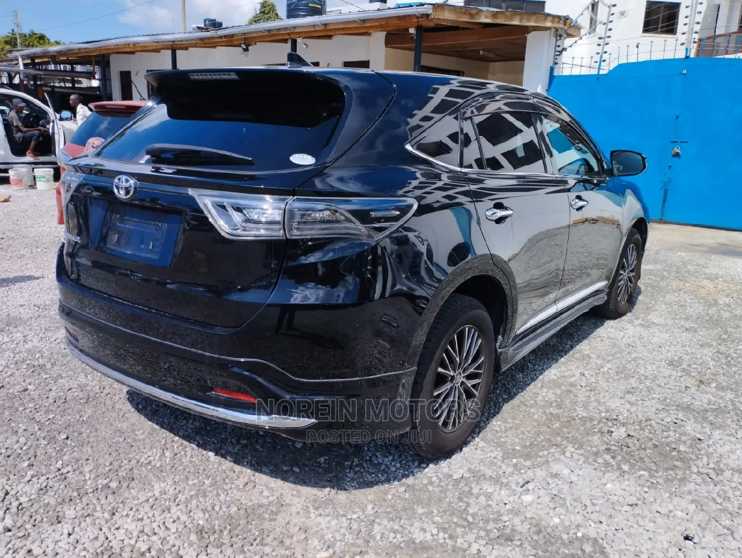 Toyota Harrier 2016 Matt Black