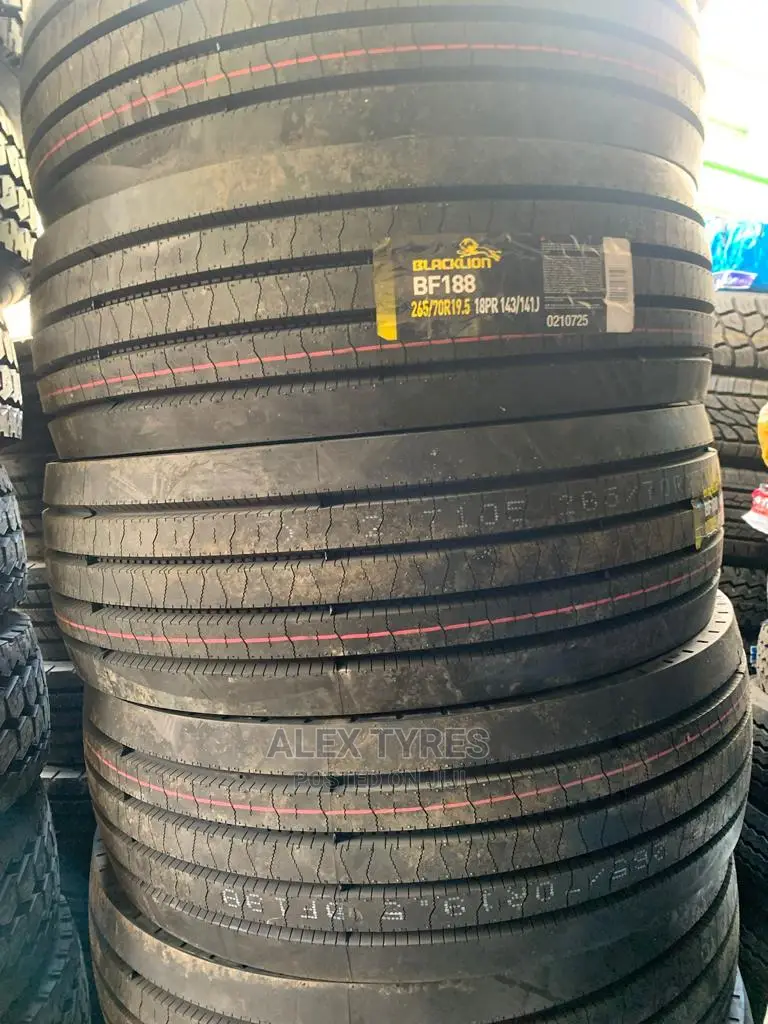 265/70r19.5 Blacklion Tires Made in China