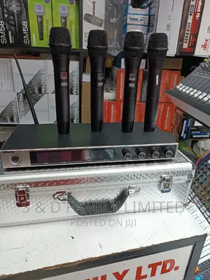 Shure Wireless 4 in 1 Microphone