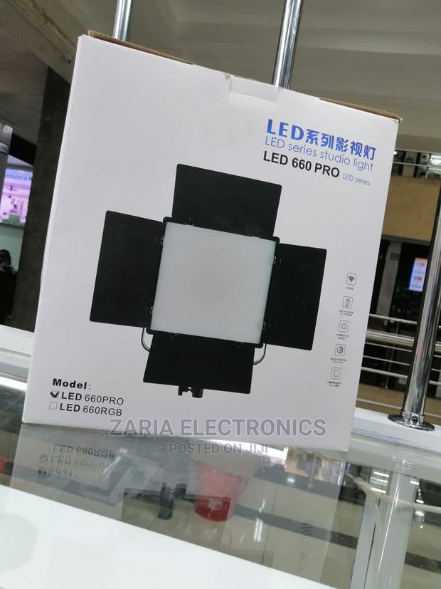 Led Series Studio Light 660 Pro