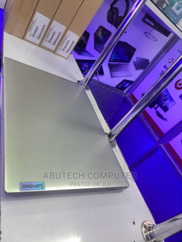 Laptop Lenovo Ideapad 3 4GB Intel Core I5 HDD 500GB - thumbnail 3