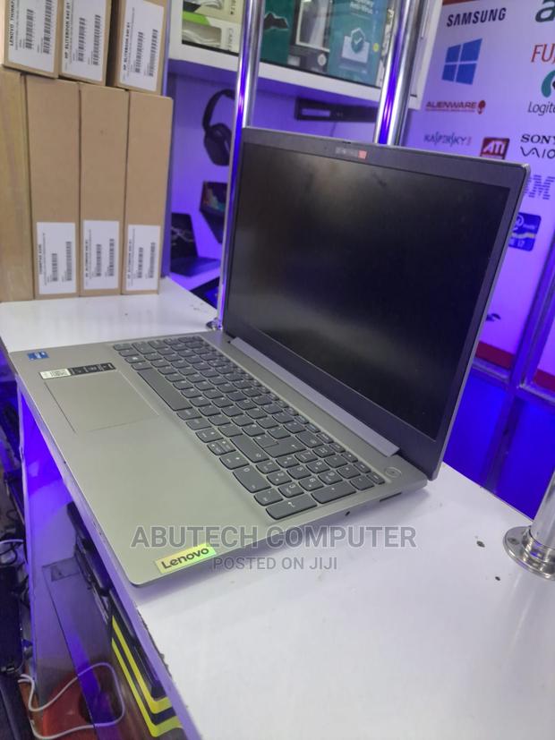 Laptop Lenovo Ideapad 3 4GB Intel Core I5 HDD 500GB - main view