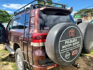 Toyota Land Cruiser 2016 Burgundy