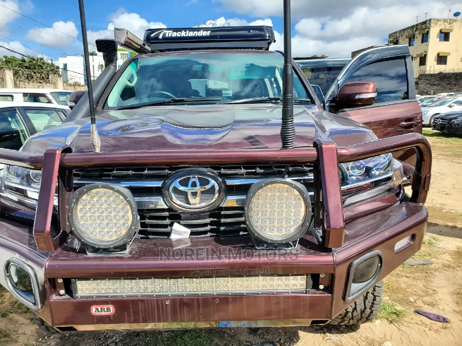 Toyota Land Cruiser 2016 Burgundy