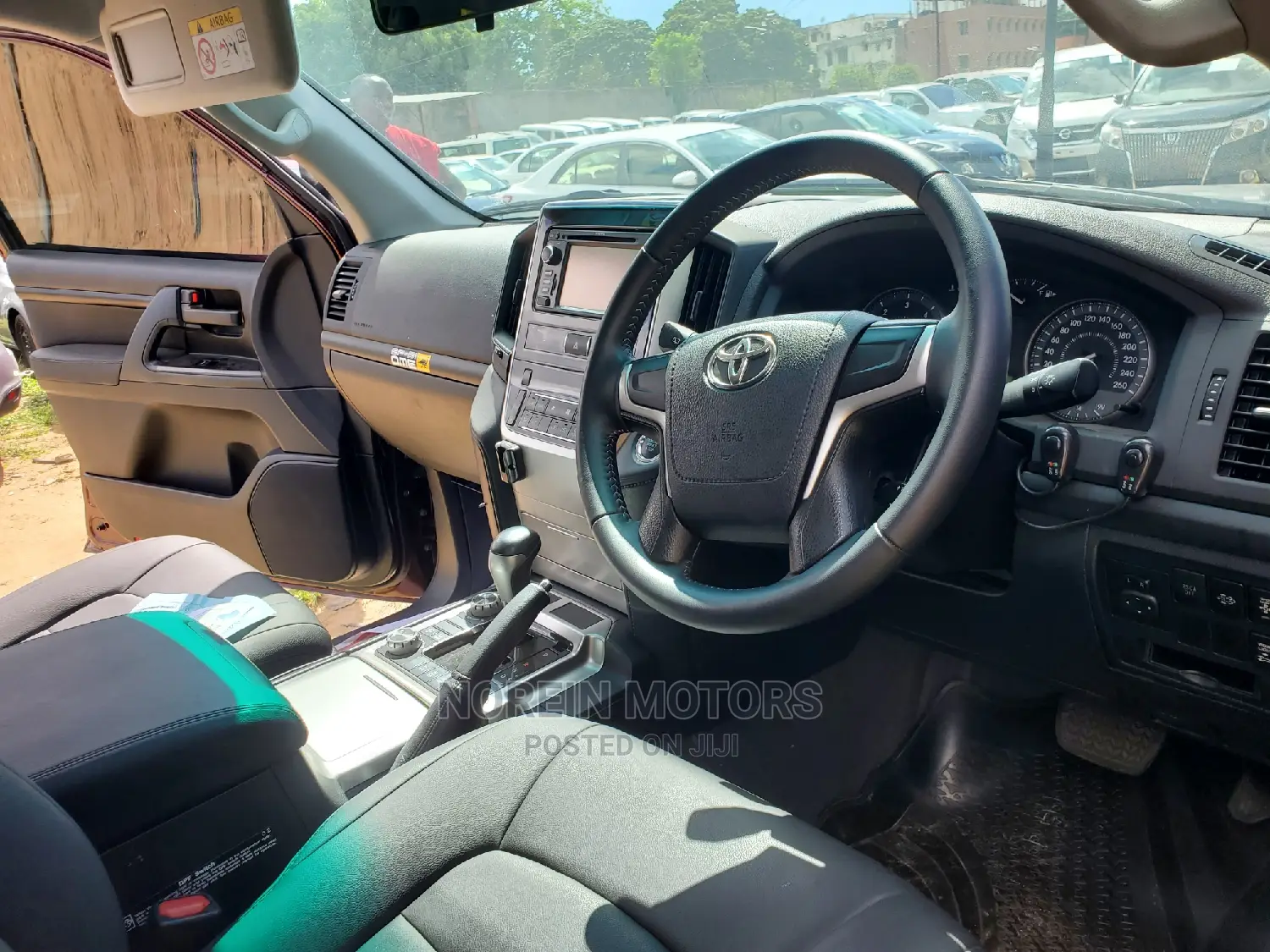 Toyota Land Cruiser 2016 Burgundy