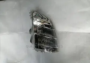 Nissan Extrail Corner Light
