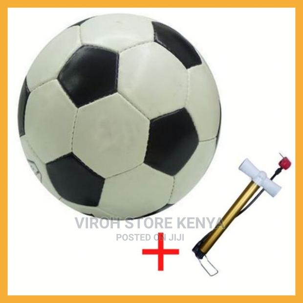 Football With Free Pump and Pin