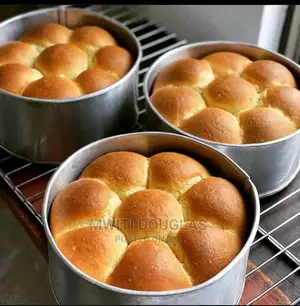 Cake Baking Tins