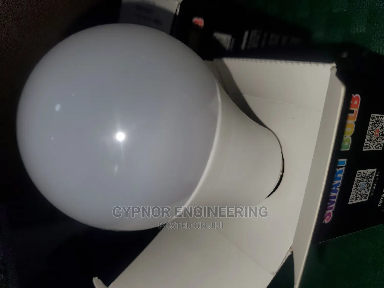 Tuya Dimmable Warmand Cold Intelligent Bulb