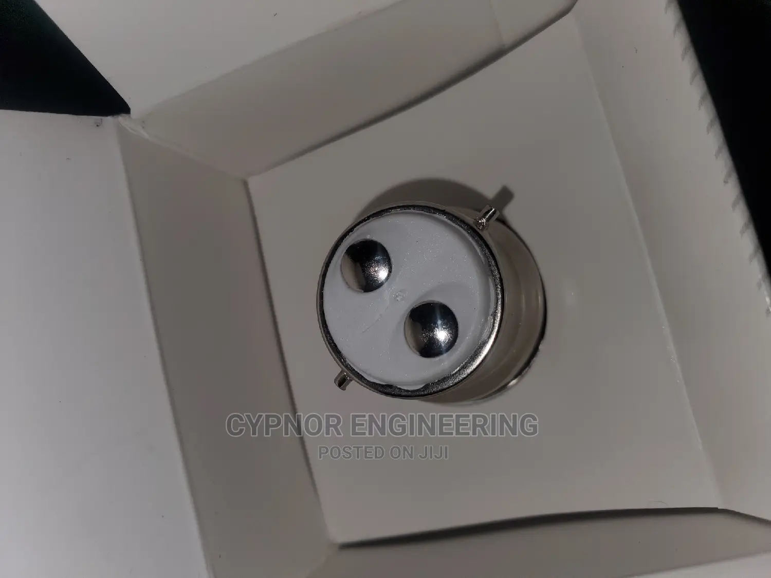 Tuya Dimmable Warmand Cold Intelligent Bulb