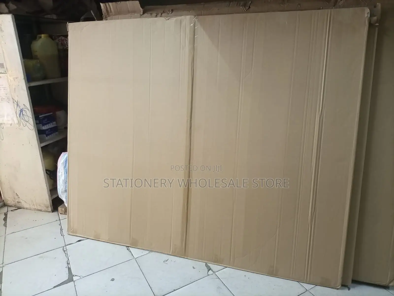 High Quality Whitboards 120cm by 150cm