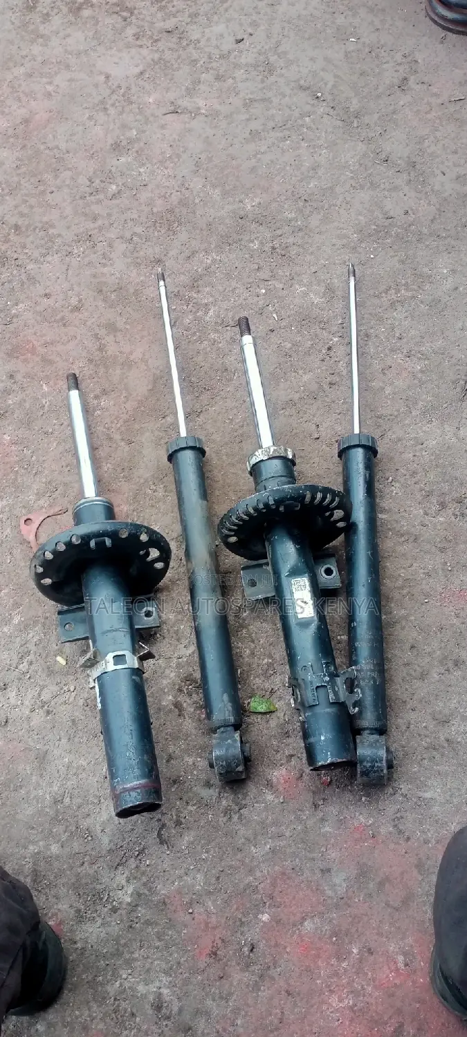 Polo 2004,2005,2006 Ex German Shocks