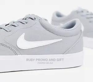 Nike SB Chron Grey