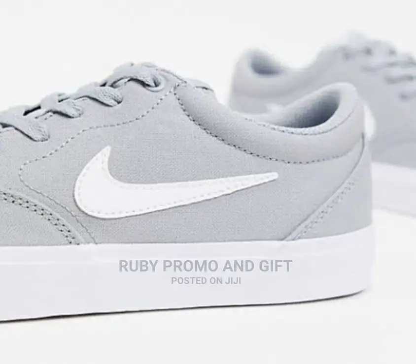 Nike SB Chron Grey