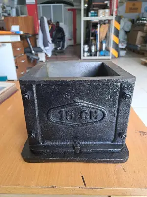 C I Cube Mould 150mm.