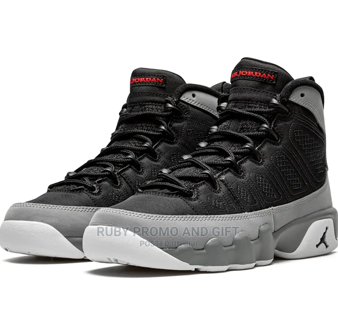 Air Jordan 9 Particle Grey Sneakers
