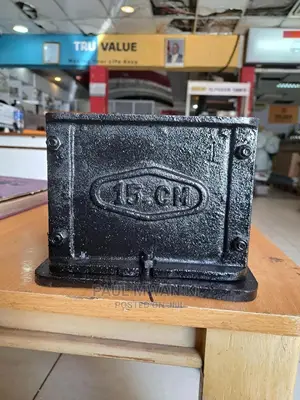 C I Cube Mould 150mm.