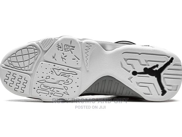 Air Jordan 9 Particle Grey Sneakers - thumbnail 4