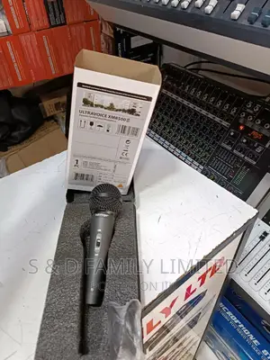 Behringer Wire Microphone
