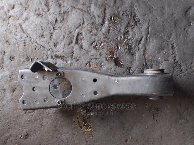 Townace Front Arm 2wd