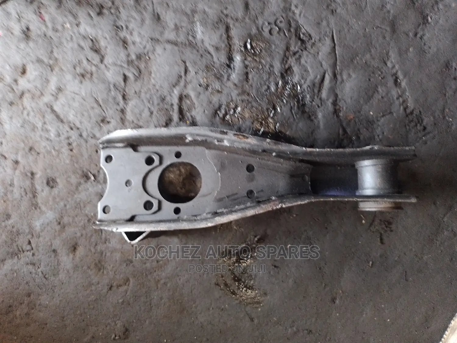 Townace Front Arm 2wd
