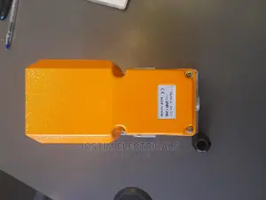 Tredle Switch, Foot Switch